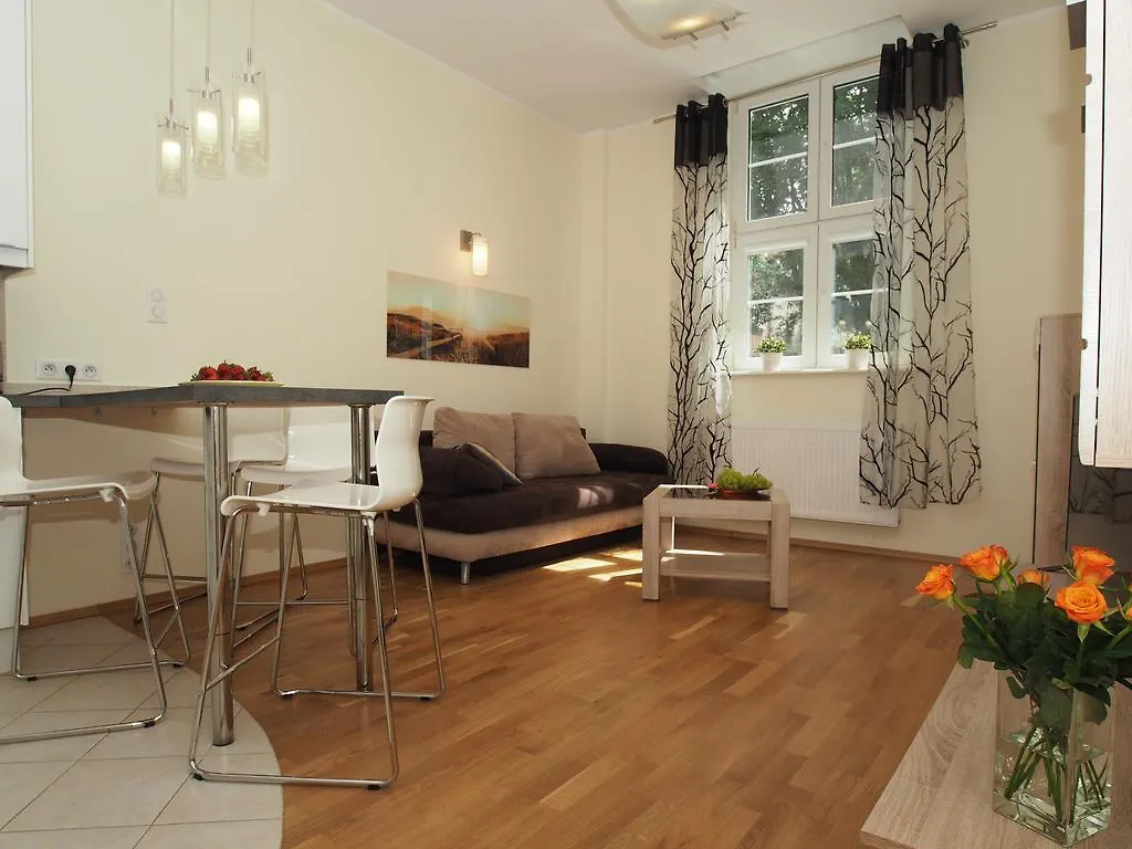 Grand-Tourist Amber Rose Apartment Гданьск
